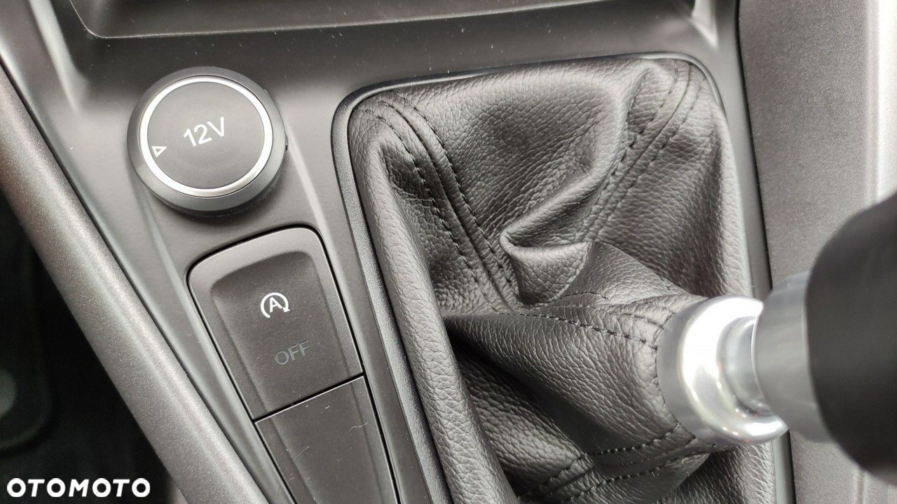 Ford Focus - 38