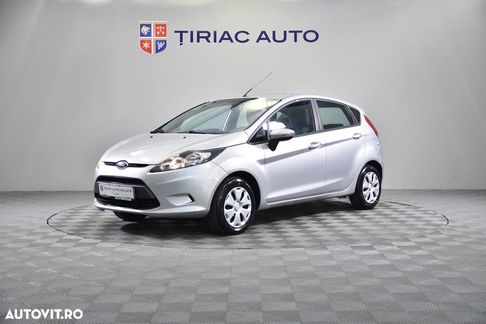 Ford Fiesta - 2