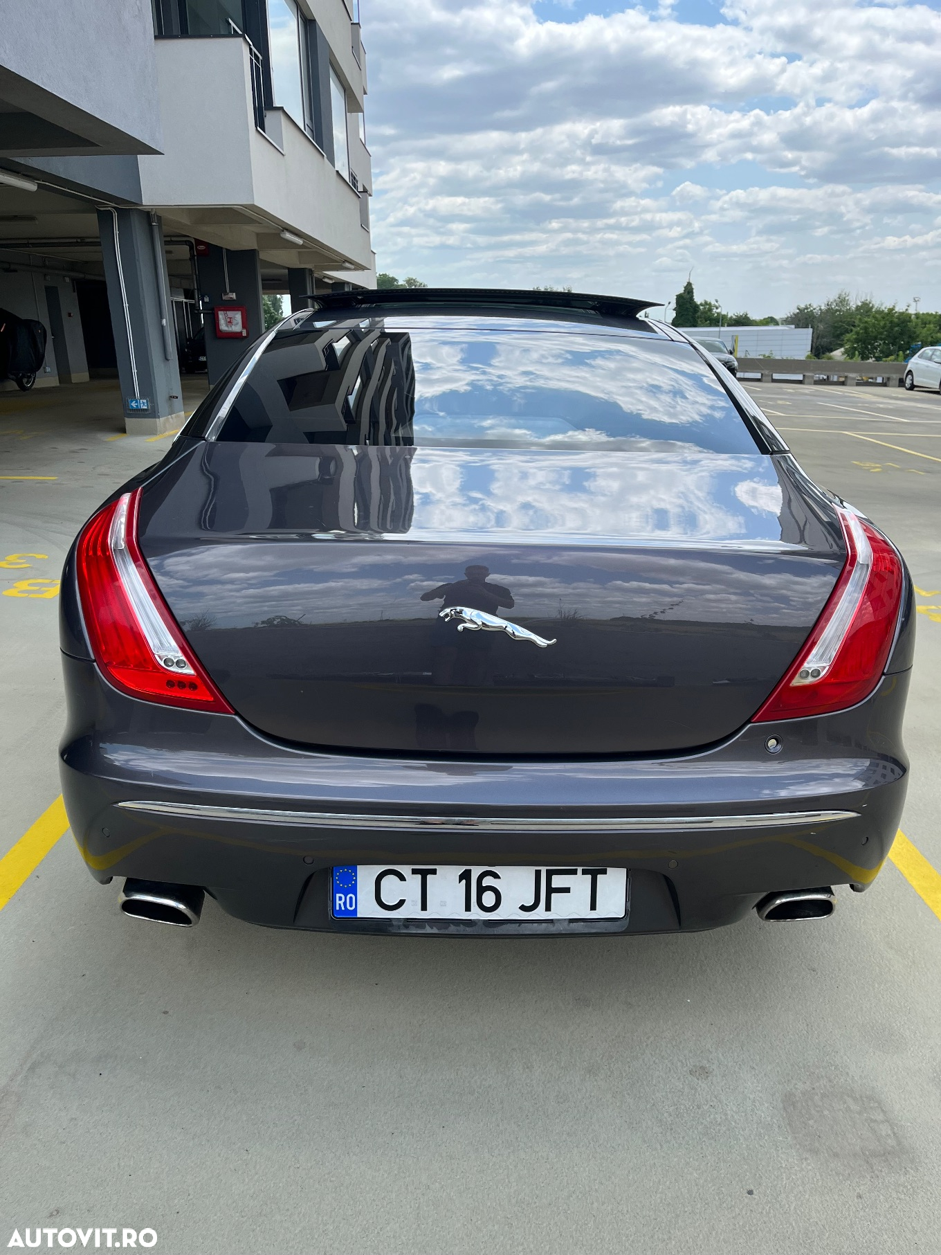 Jaguar XJ 3.0 V6 Premium Luxury Aut SWB - 2