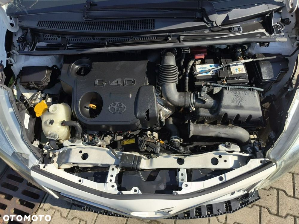 Toyota Yaris - 21