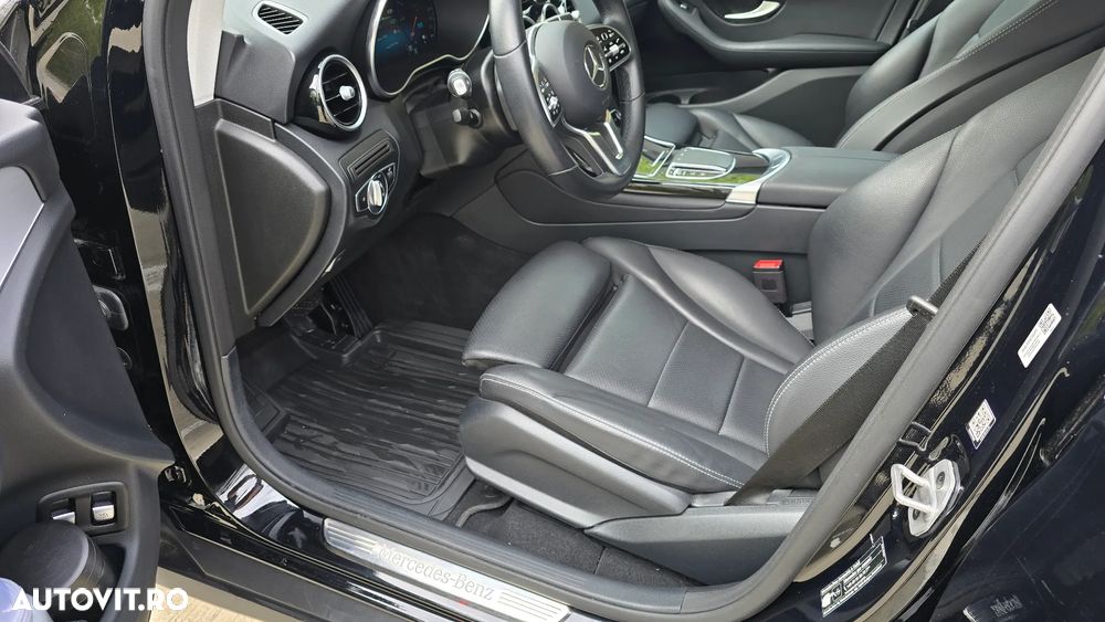 Mercedes-Benz GLC - 21