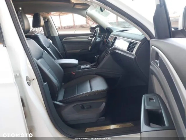 Volkswagen Atlas - 10