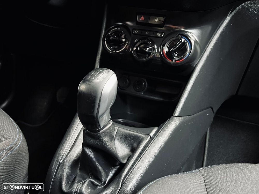 Peugeot 208 1.6 BlueHDi Style - 23