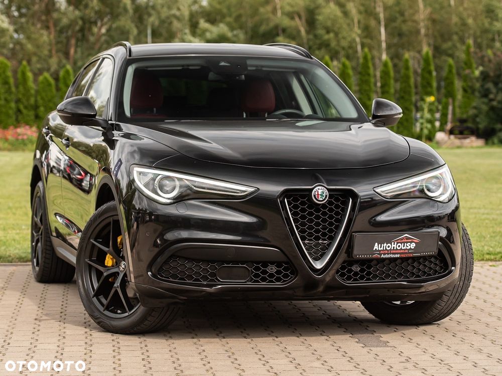 Alfa Romeo Stelvio 2.0 Turbo 16V AT8-Q4 Veloce - 2