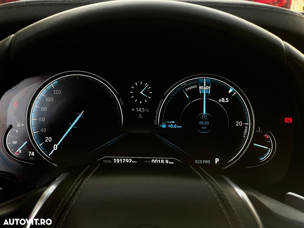 BMW Seria 5 - 25