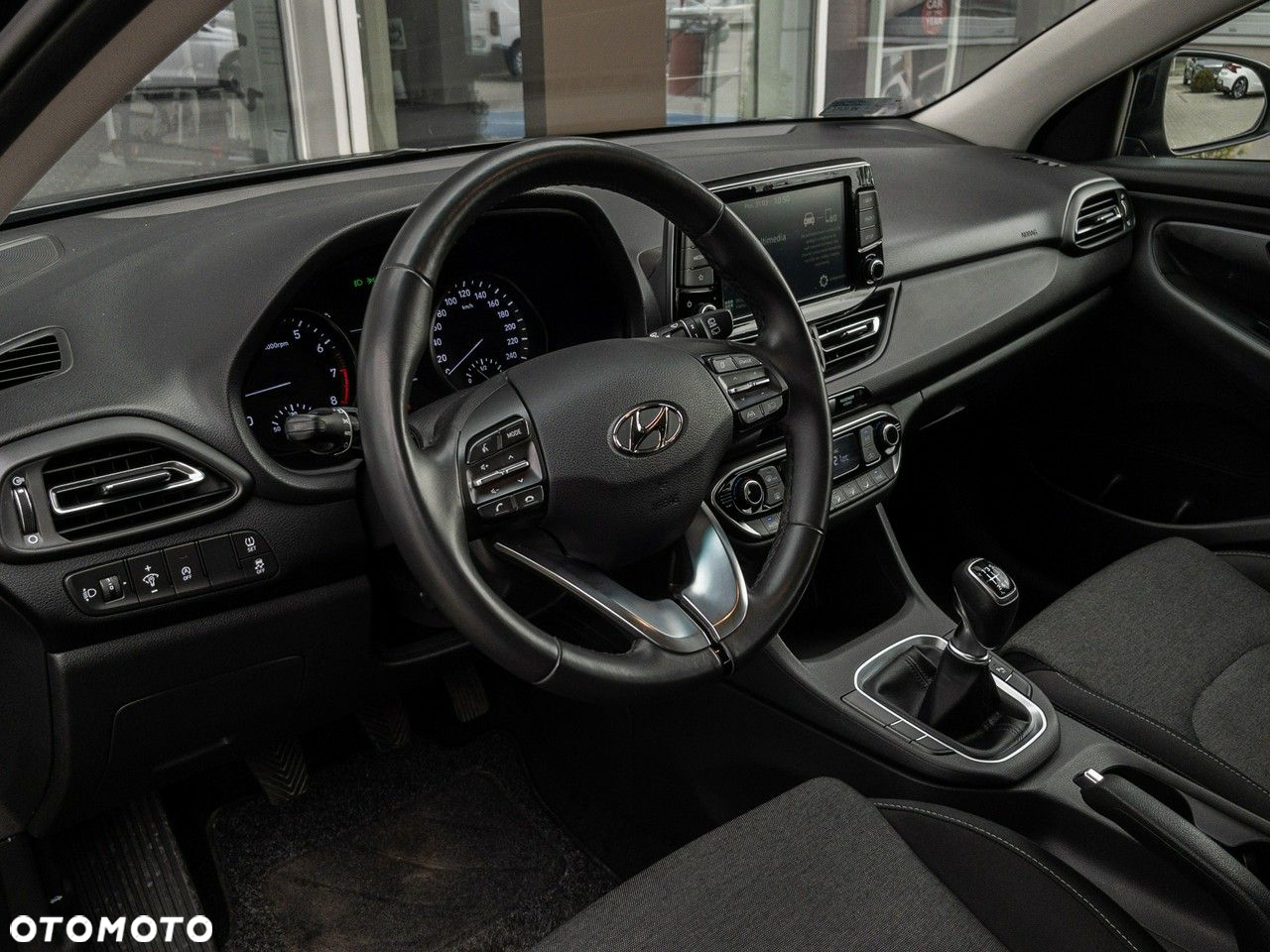 Hyundai i30 1.5 DPI Comfort - 9