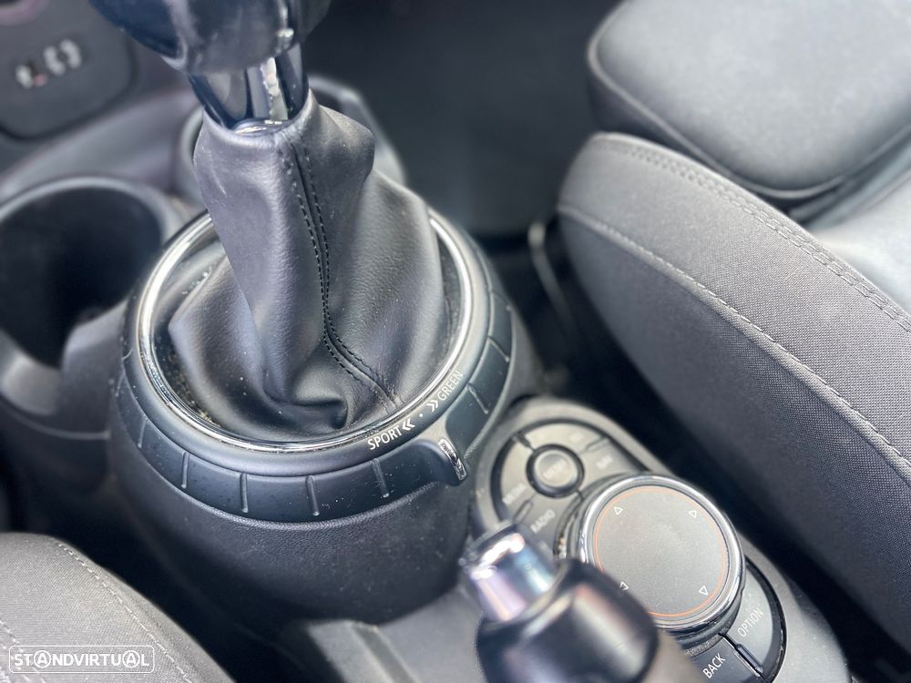 MINI 5 Portas Cooper D - 20