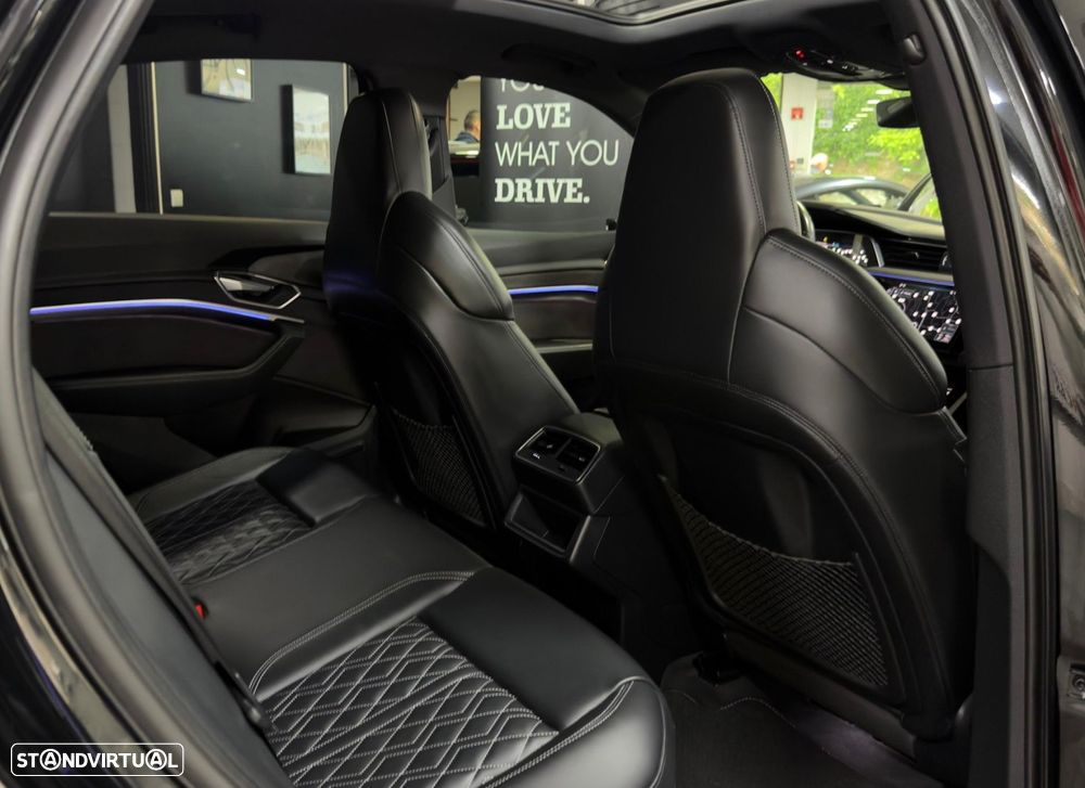 Audi e-tron Sportback S quattro - 36