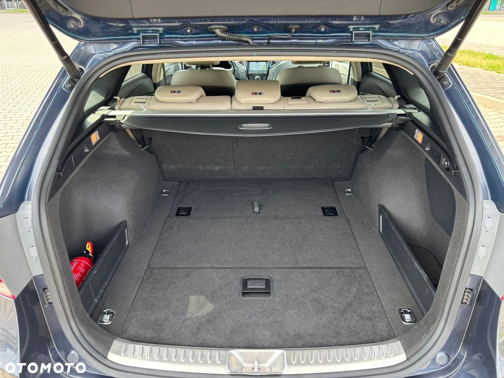 Hyundai i40 Kombi blue 1.7 CRDi DCT Premium - 17