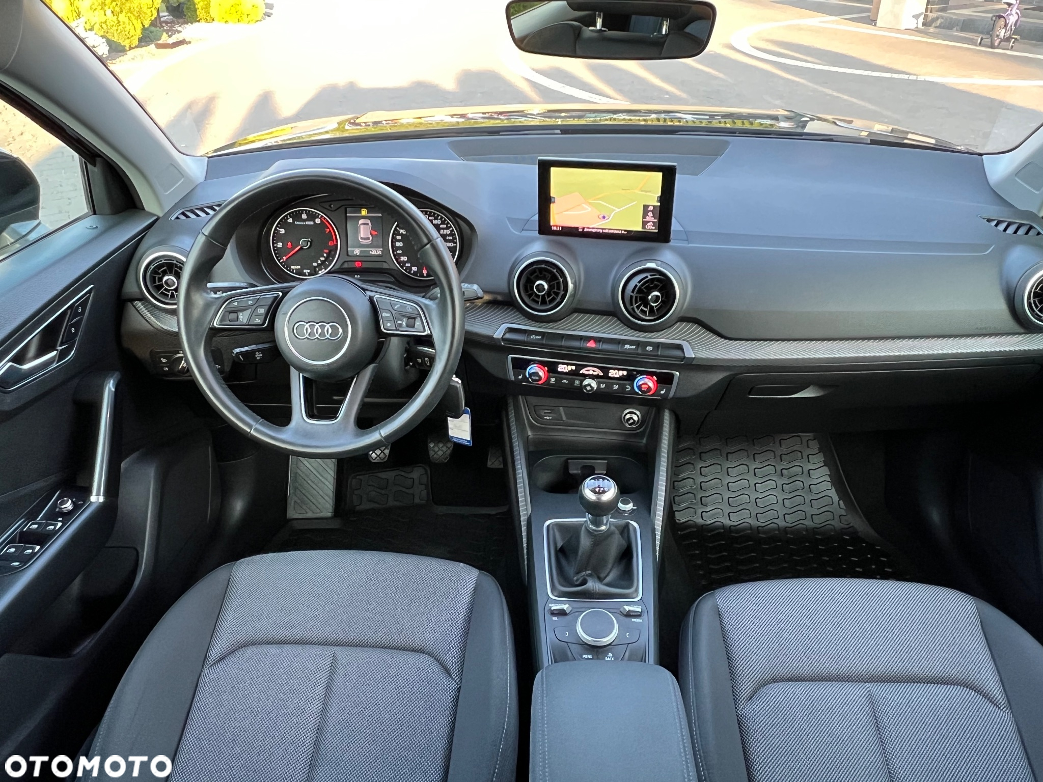 Audi Q2 1.0 TFSI ultra design - 29