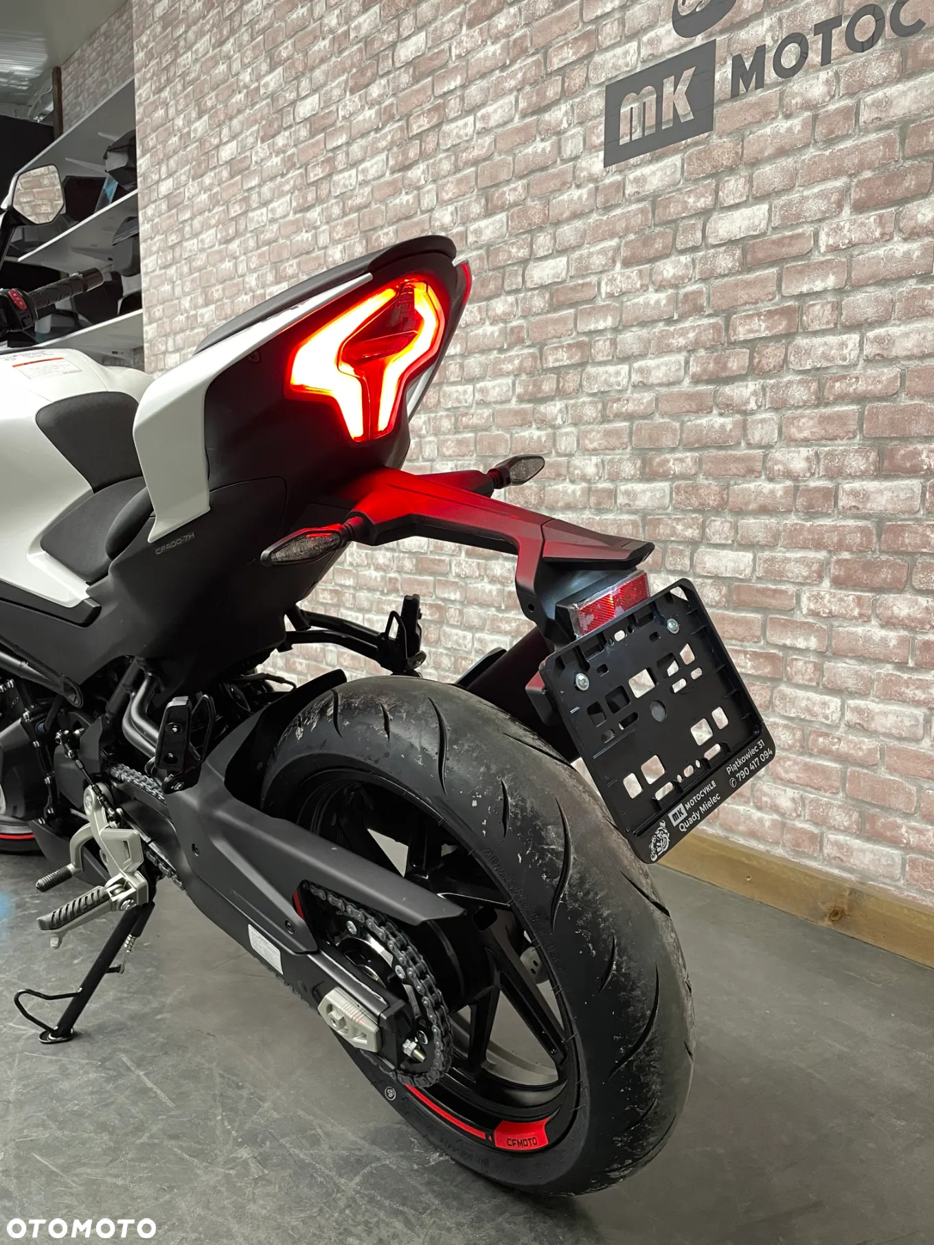 CFMoto NK - 16
