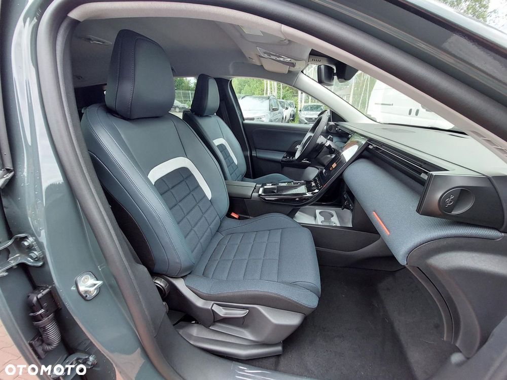 Citroën C5 Aircross 1.2 mHEV Plus eDCT6 - 14