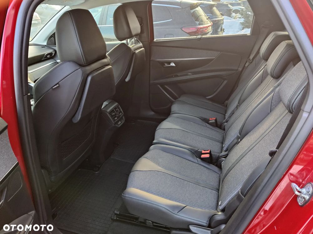 Peugeot 5008 BlueHDi 130 EAT8 Allure - 15