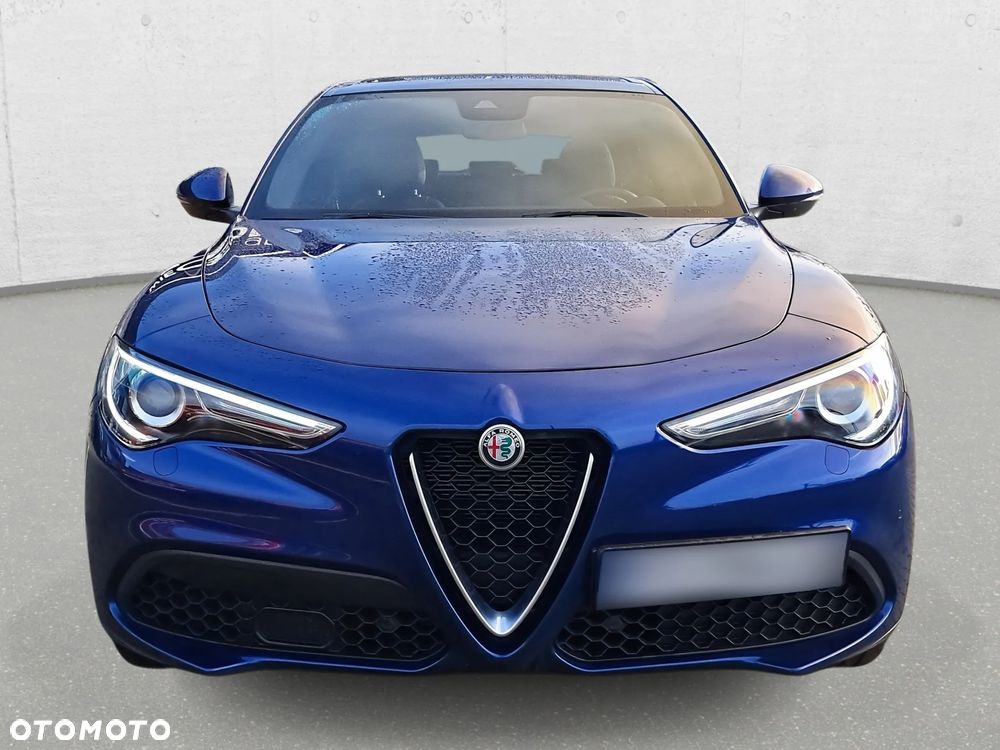 Alfa Romeo Stelvio - 3