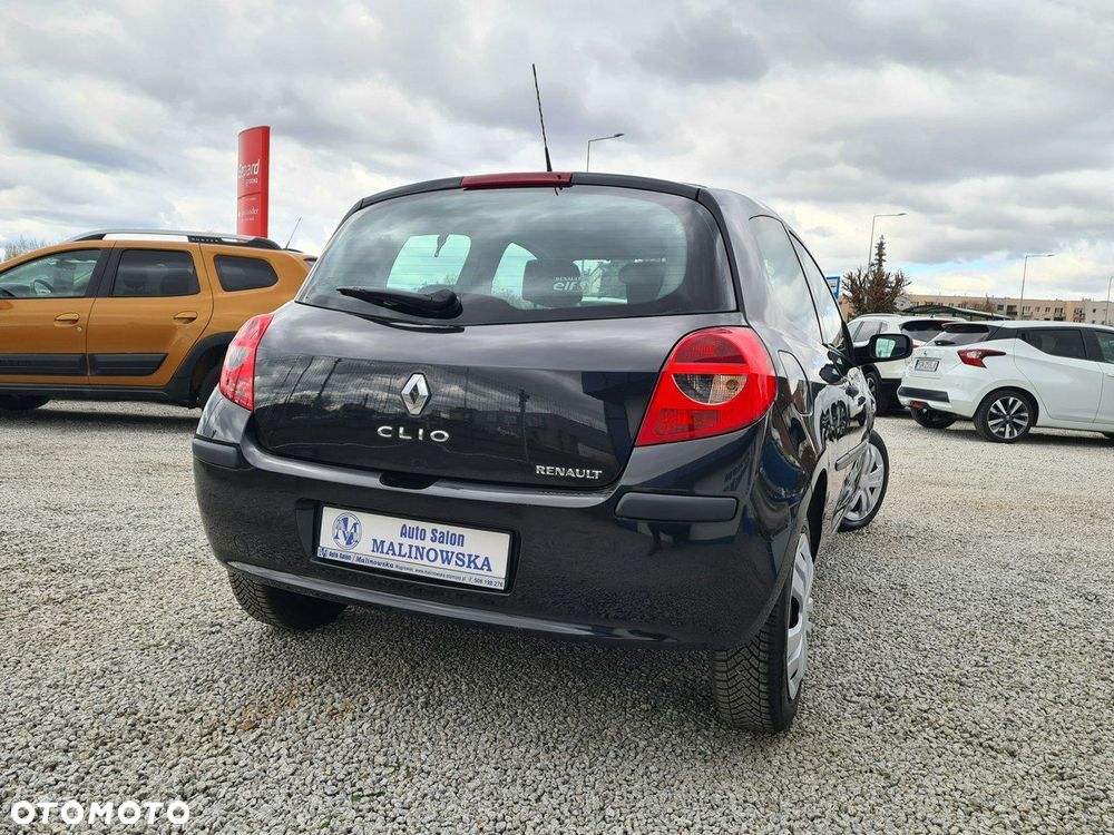Renault Clio 1.2 16V Authentique - 2