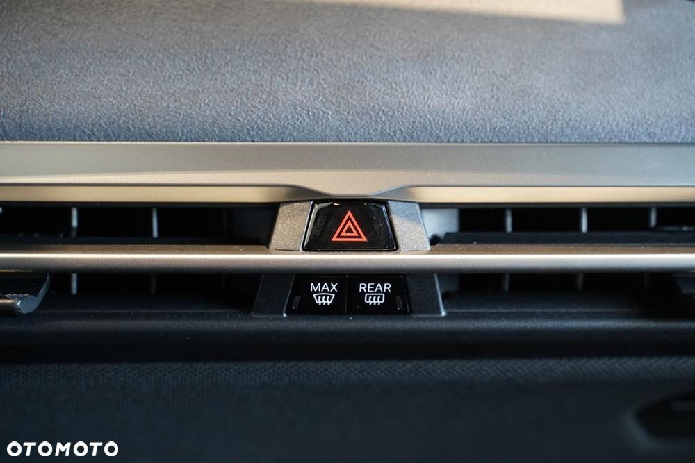 BMW iX xDrive60 111.5kWh - 24