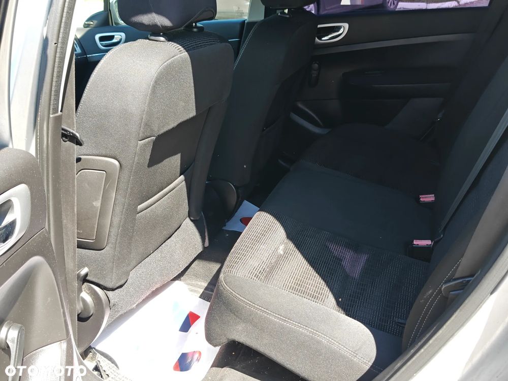 Peugeot 307 HDi SW 110 Tendance - 8