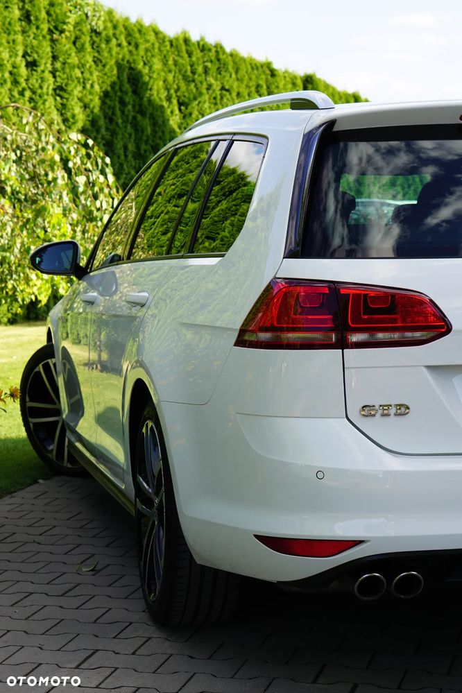 Volkswagen Golf VII 2.0 TDI BMT GTD DSG - 12
