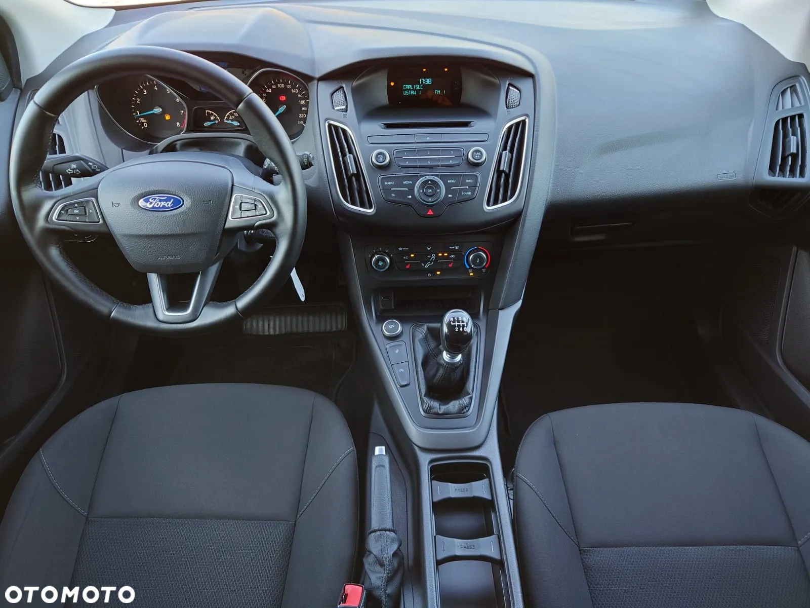 Ford Focus - 8