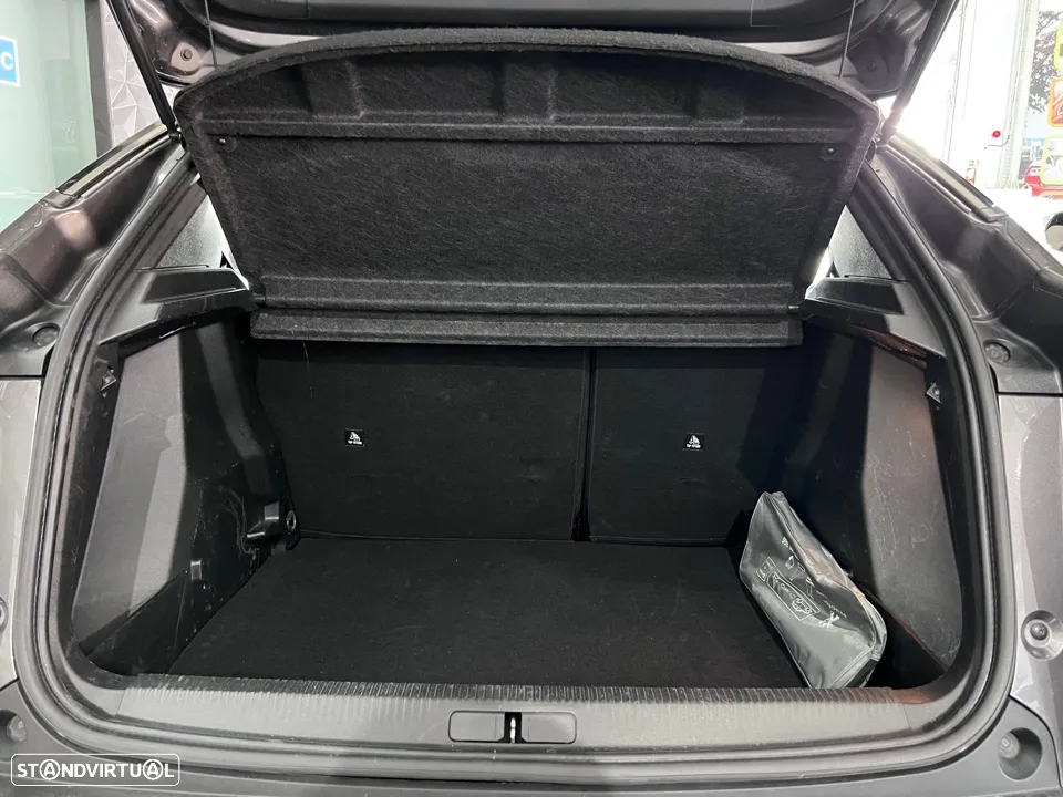 Peugeot 2008 1.2 PureTech Allure Pack - 3