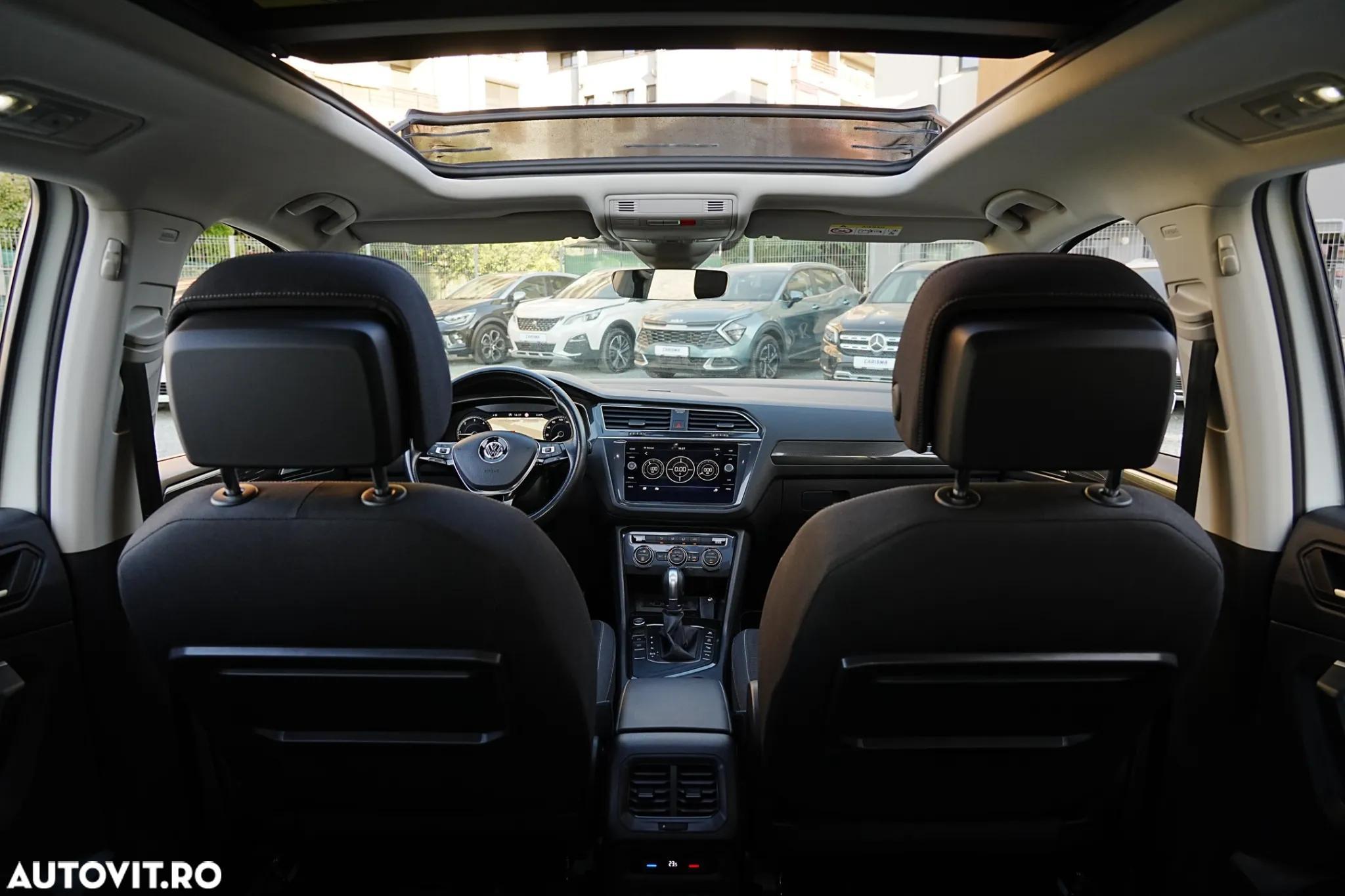 Volkswagen Tiguan 2.0 TDI SCR DSG R-Line - 13