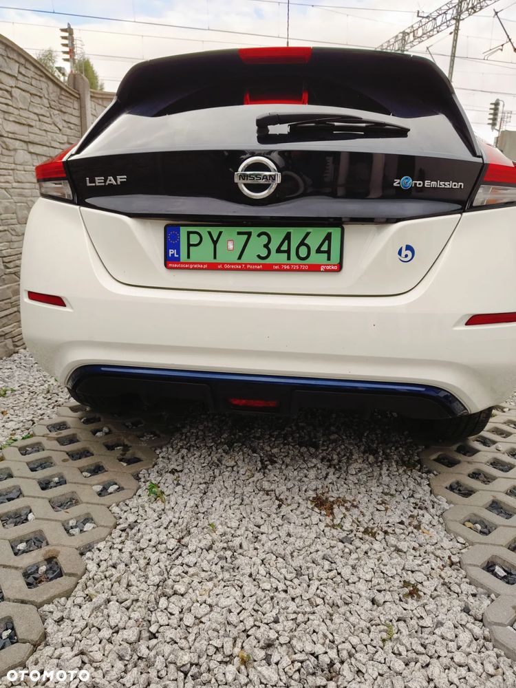 Nissan Leaf 40kWh Acenta - 11