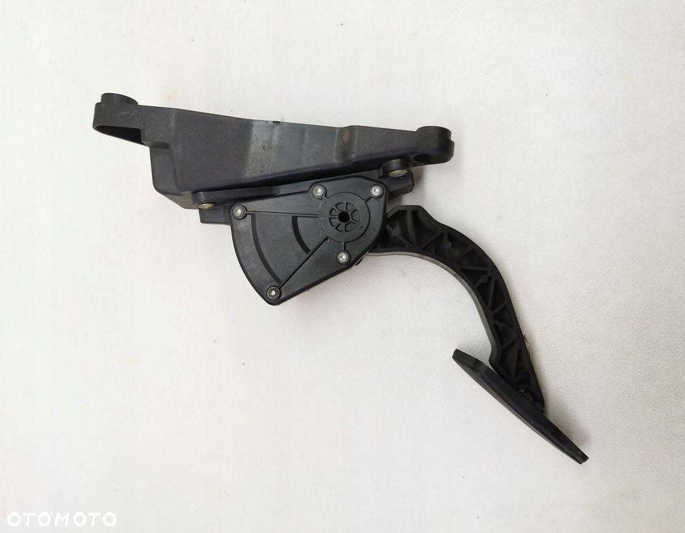 POTENCJOMETR GAZU KIA CARENS III 2.0 CRDI 32726-1D200 - 4