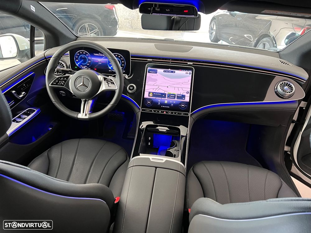 Mercedes-Benz EQE 300 Electric Art - 14