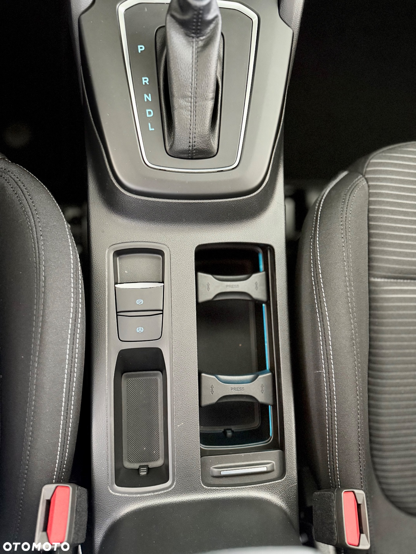 Ford Focus 1.0 EcoBoost Titanium - 13
