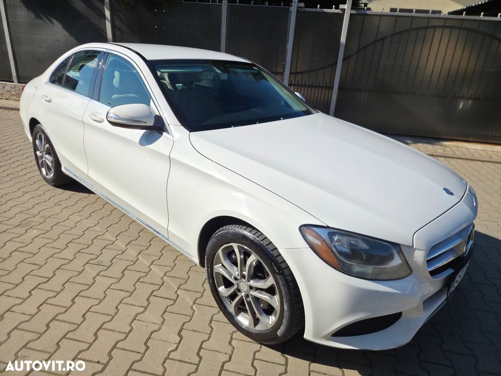 Mercedes-Benz C 300 7G-TRONIC Exclusive - 1
