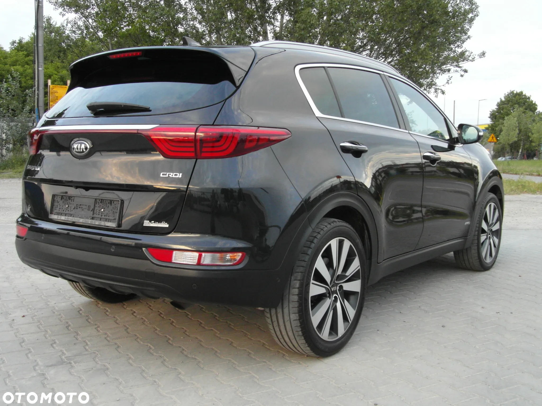 Kia Sportage 2.0 CRDI 4WD Automatik Vision - 9
