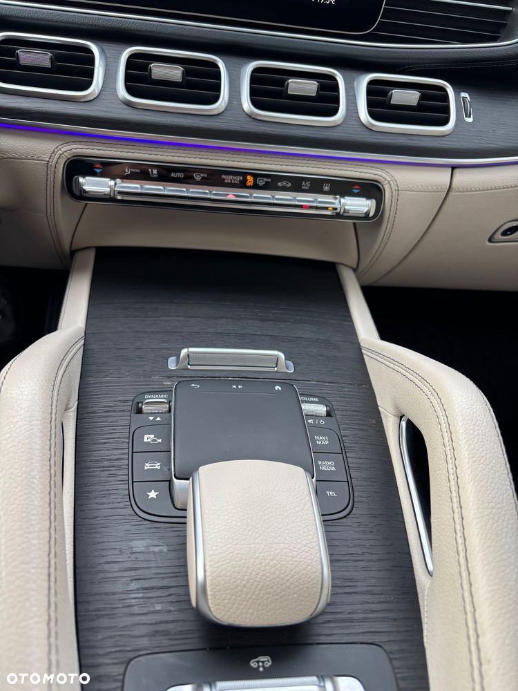 Mercedes-Benz GLE - 17