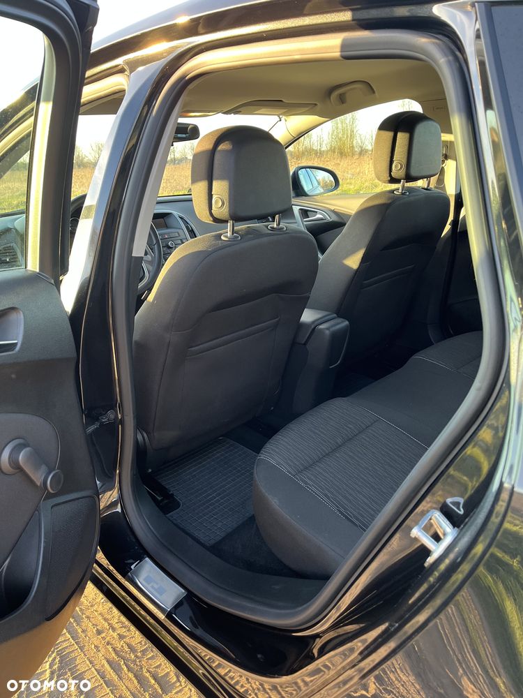 Opel Astra 1.4 T Enjoy - 16