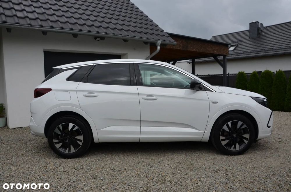 Opel Grandland X - 2