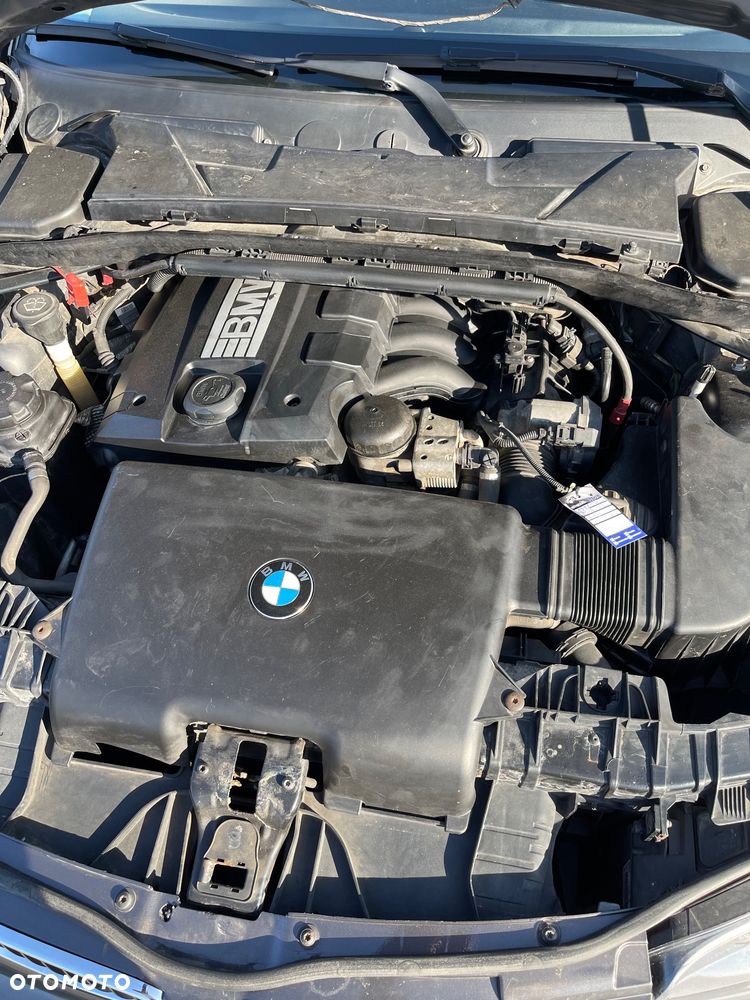 BMW Seria 1 118i Edition Sport - 24