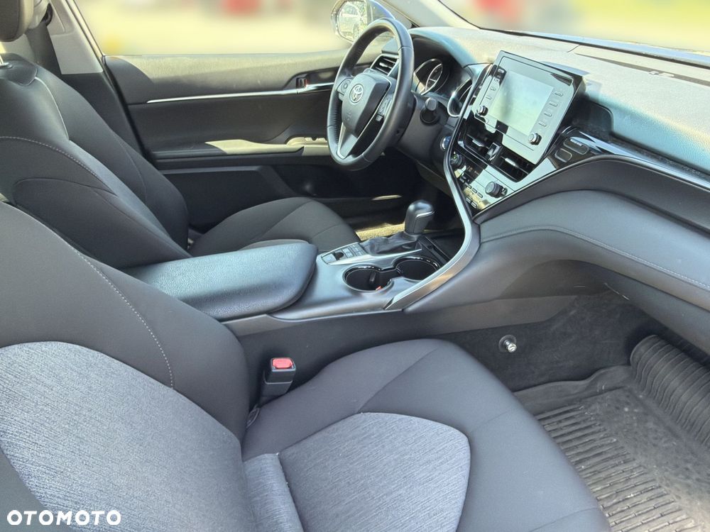 Toyota Camry 2.5 Hybrid Comfort CVT - 9