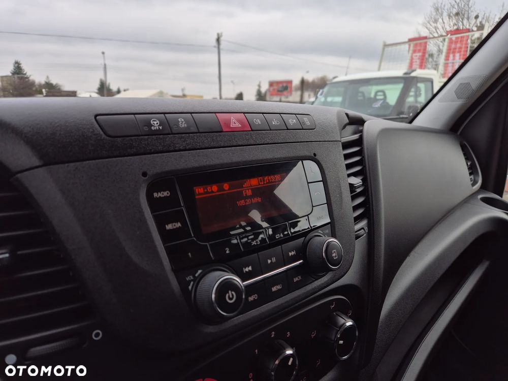 Iveco Daily 35S14, Brygadówka 7-os, 3,42m x 2,07m - 9