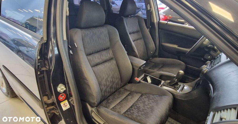 Honda Accord 2.0 i Comfort - 13