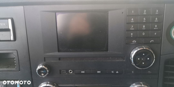 RADIO MERCEDES ACTROS MP4
