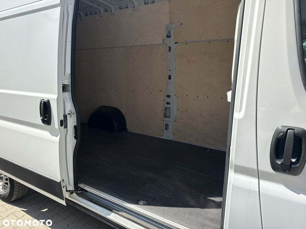 Opel Movano - 19