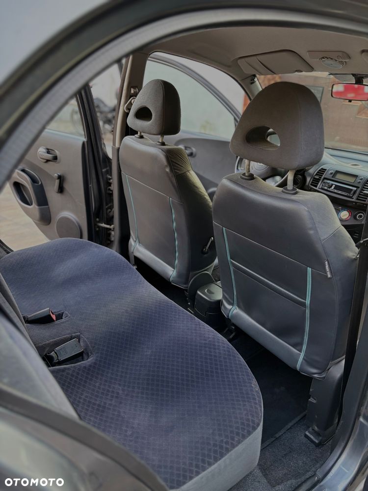 Nissan Micra - 10