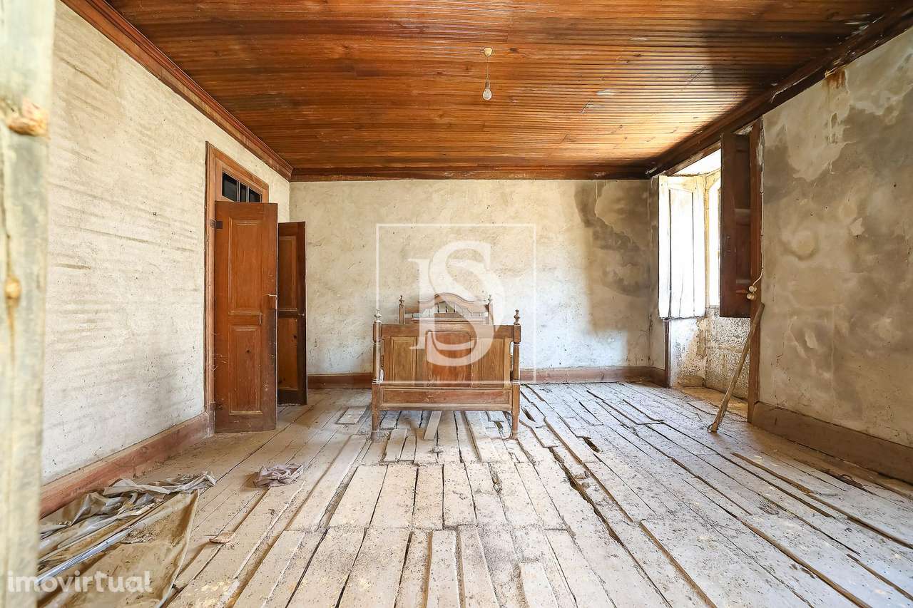 Moradia para Restaurar T3 Venda em Cambeses,Barcelos - Grande imagem: 2/24