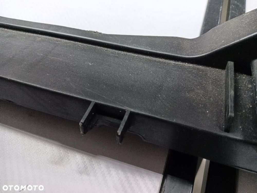 PAS PRZEDNI AUDI A4 B9 80D805594A - 7