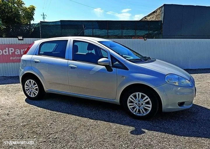 Fiat Grande Punto 1.3 M-Jet Free J15 - 9
