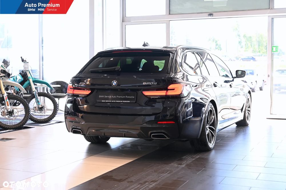 BMW Seria 5 520d xDrive mHEV sport - 18