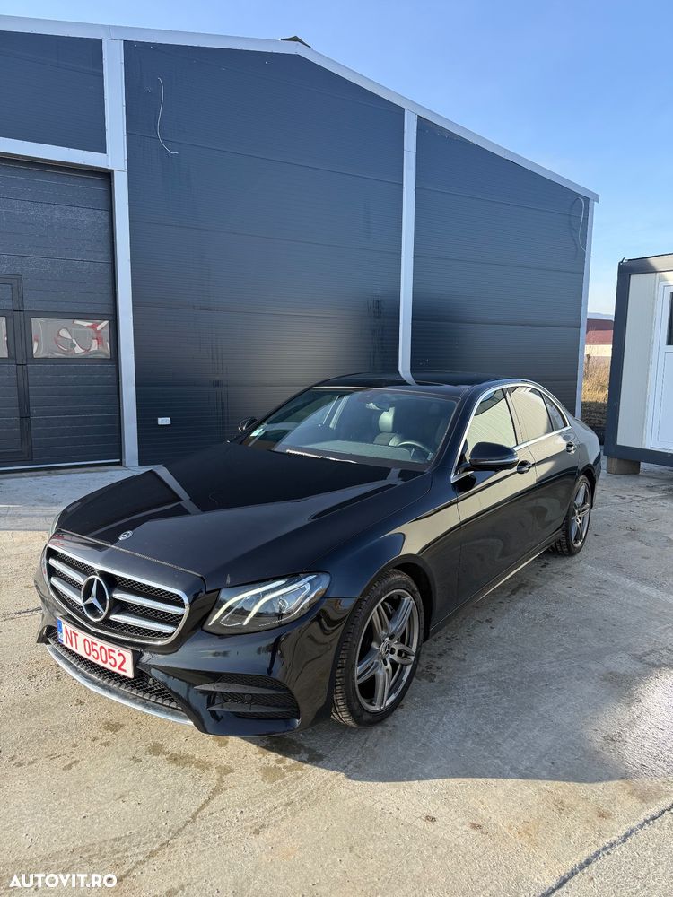 Mercedes-Benz E 220 d T 9G-TRONIC AMG Line - 2