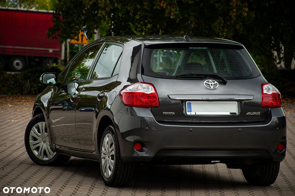 Toyota Auris 1.33 VVT-i Life - 14