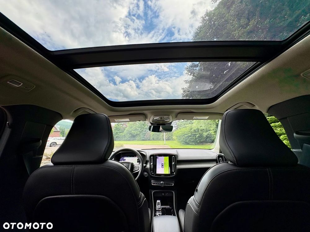 Volvo XC 40 B5 AWD Ultimate Dark - 6