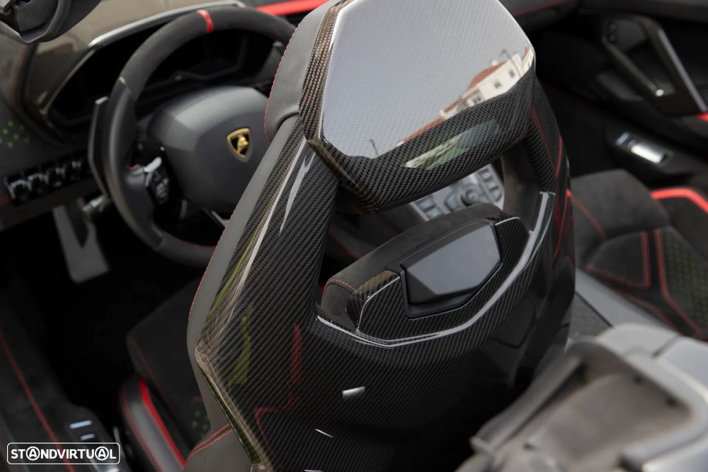 Lamborghini Aventador LP780-4 Ultimae Roadster - 40