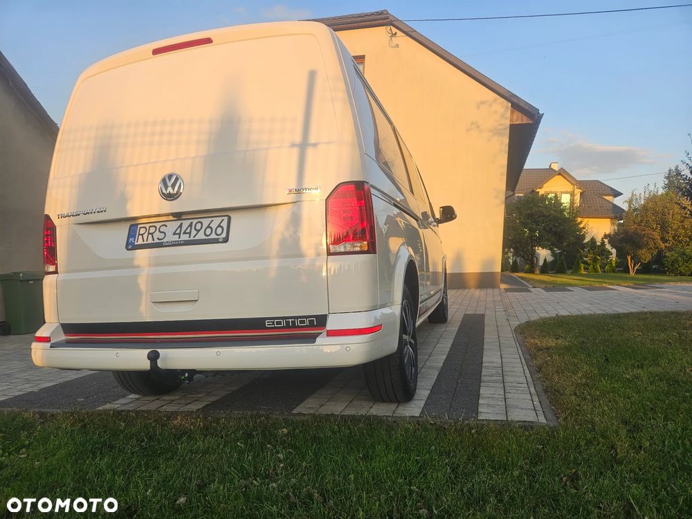 Volkswagen Transporter - 9